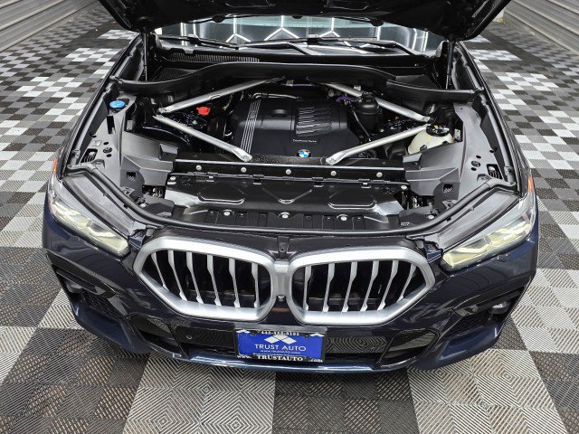 Used 2023 BMW X6 xDrive40i AWD/4WD image 43