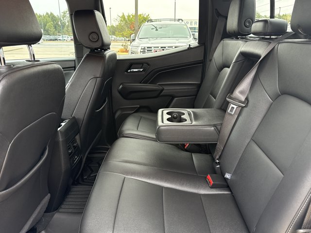 Used 2024 Chevrolet Colorado LT w/ LT Convenience Package III RWD image 6