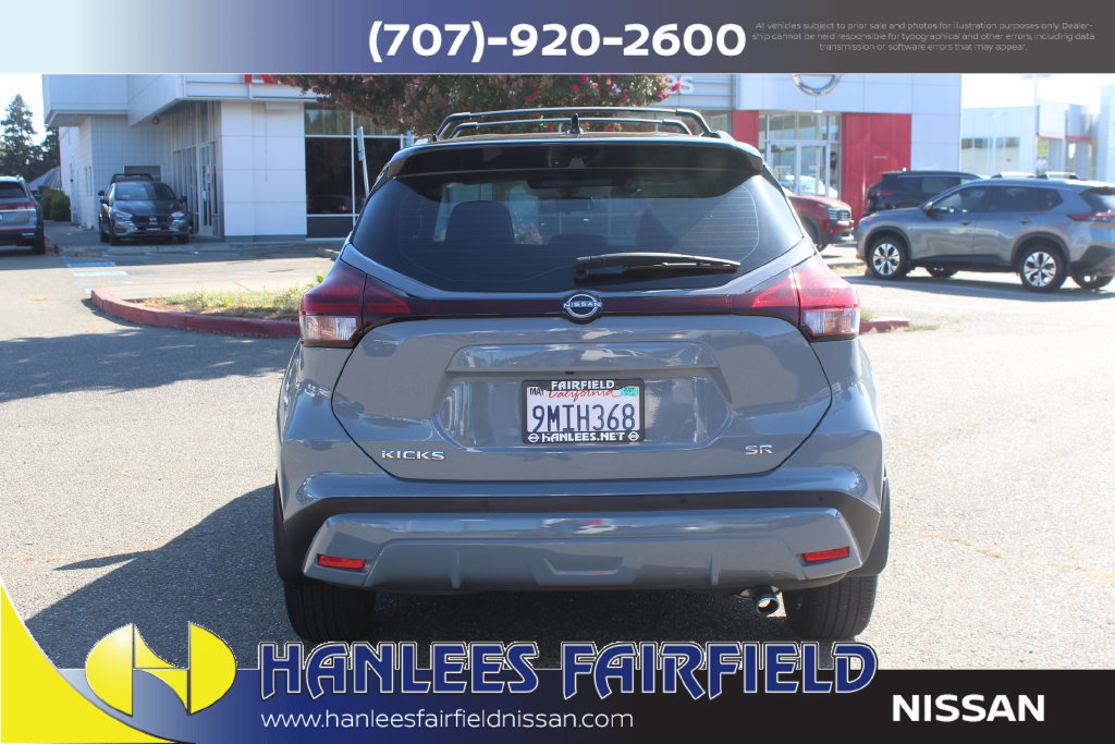 Used 2024 Nissan Kicks SR w/ SR Premium Package FWD image 8