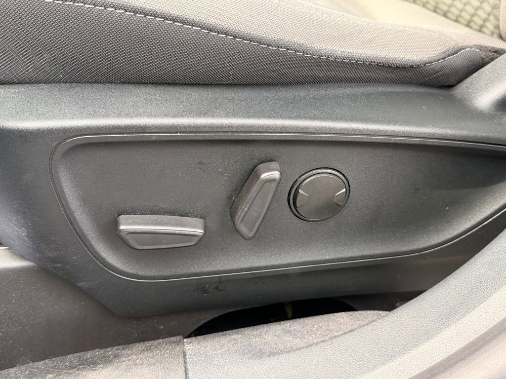 Used 2022 Ford Escape SE w/ Convenience Package AWD/4WD image 17