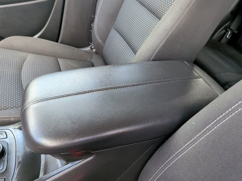 Used 2022 GMC Terrain SLE w/ Driver Convenience Package image 30