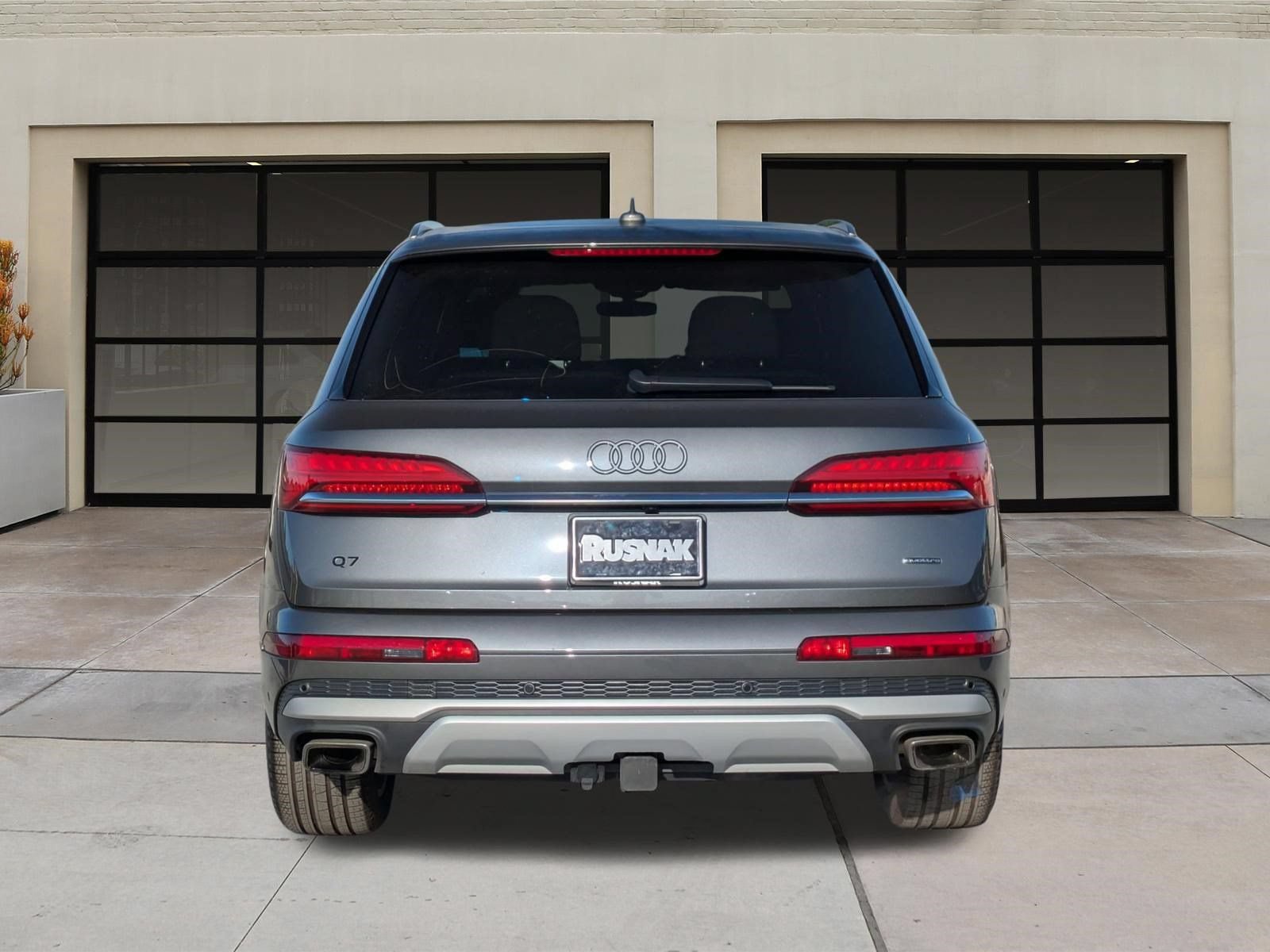 Used 2025 Audi Q7 3.0T Premium Plus w/ Premium Plus Package AWD/4WD image 5