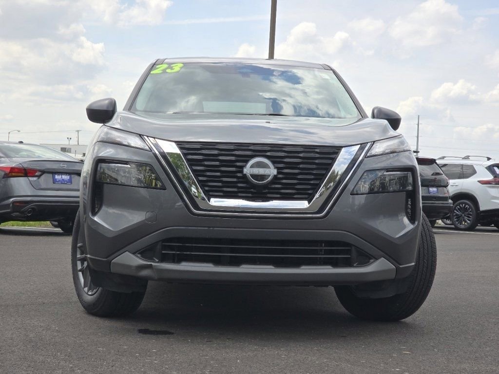 Used 2023 Nissan Rogue S AWD/4WD image 6