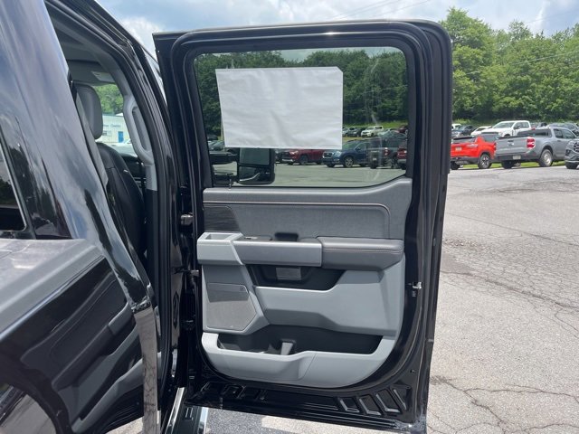New 2025 Ford F150 Lariat w/ Equipment Group 501A Mid image 33