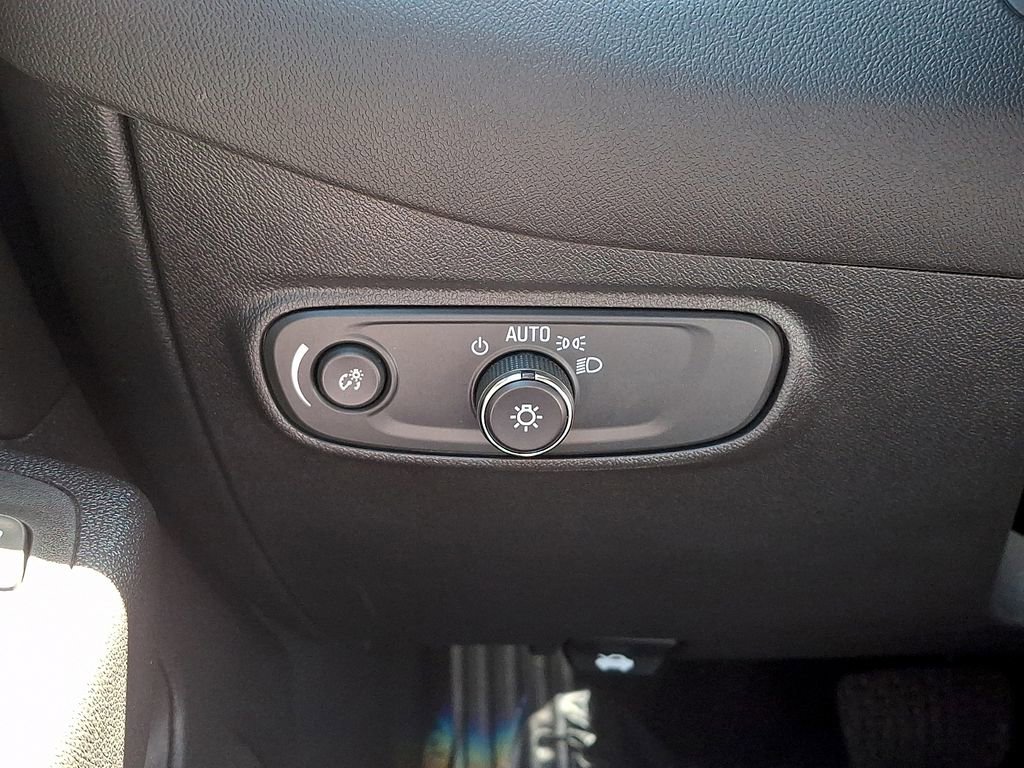 Used 2024 Chevrolet Equinox LS w/ LS Convenience Package AWD/4WD image 22