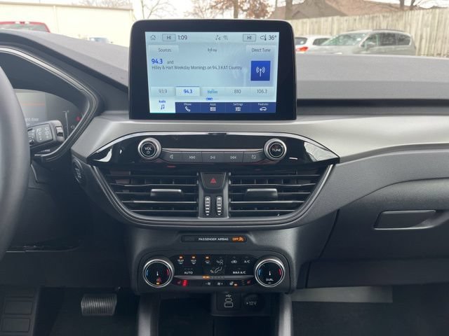 New 2026 Ford Escape Active w/ Cold Weather Package AWD/4WD image 13