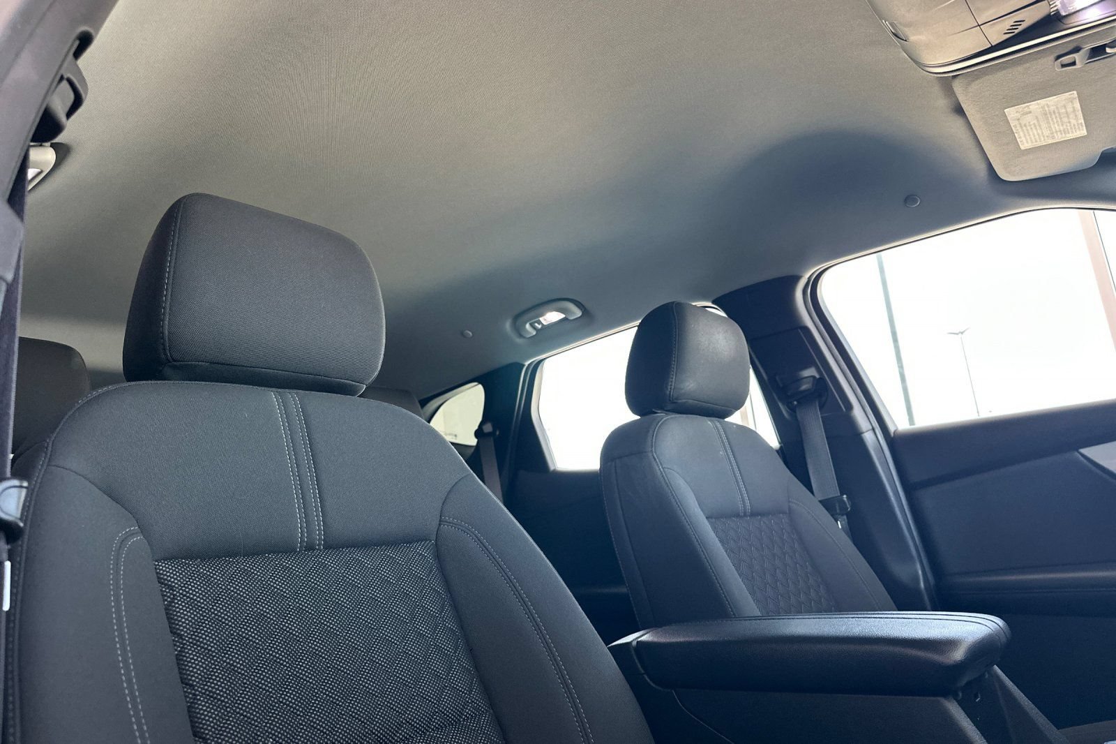 Used 2019 Chevrolet Blazer LT FWD image 21