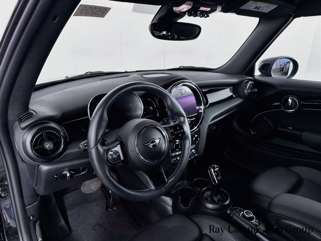 Used 2024 MINI Cooper S FWD image 9