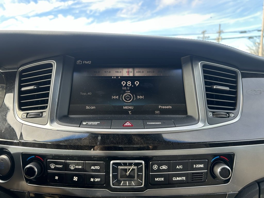 Used 2016 Hyundai Equus Ultimate image 20