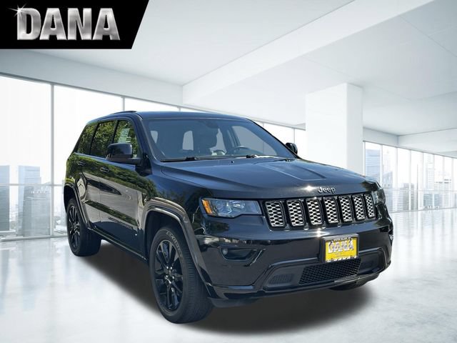 Used 2022 Jeep Grand Cherokee Laredo X AWD/4WD video 1