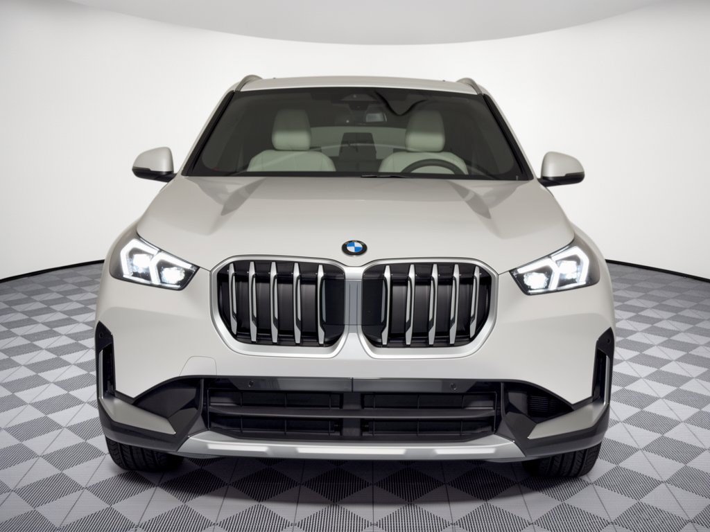 New 2027 BMW X1 xDrive28i AWD/4WD image 6