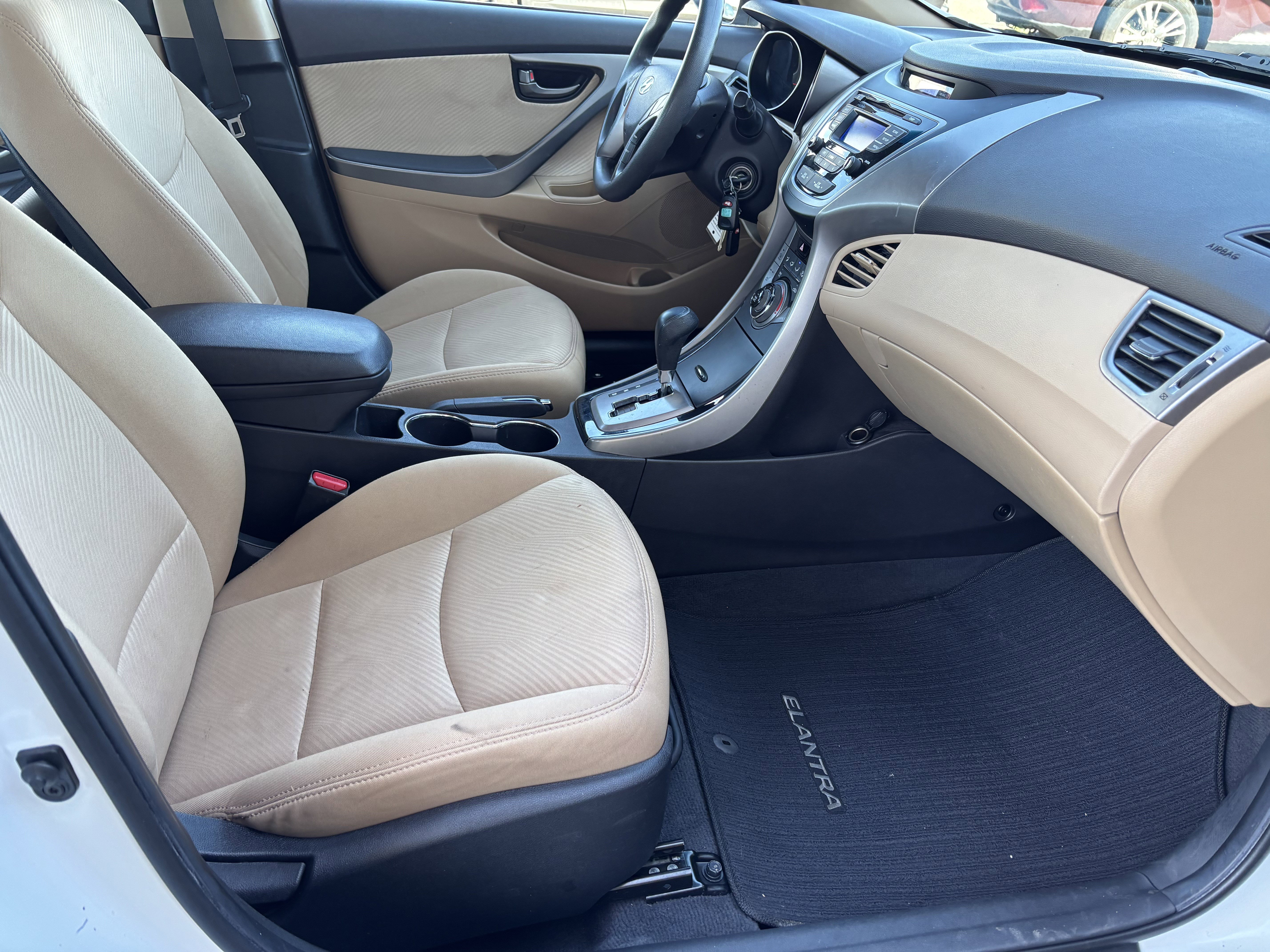 Used 2013 Hyundai Elantra GLS w/ Preferred Pkg FWD image 29