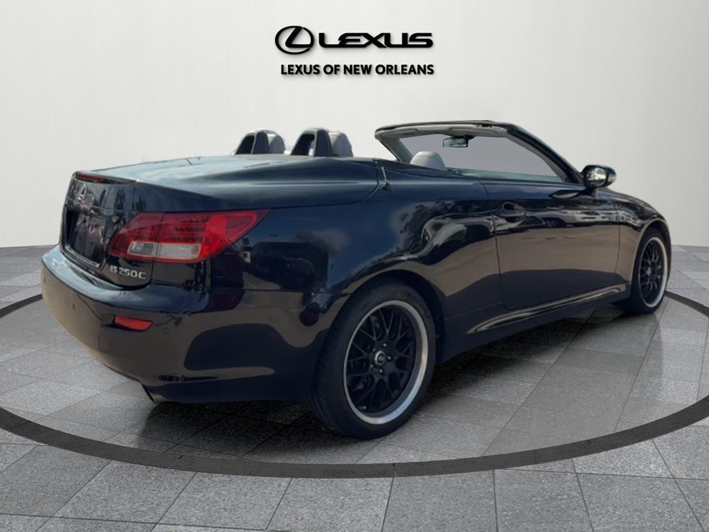 Used 2015 Lexus IS 250C image 11