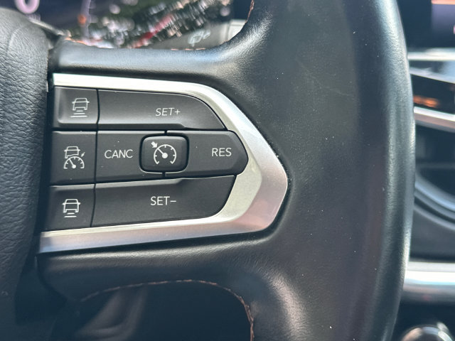 Used 2022 Jeep Compass Limited AWD/4WD image 27