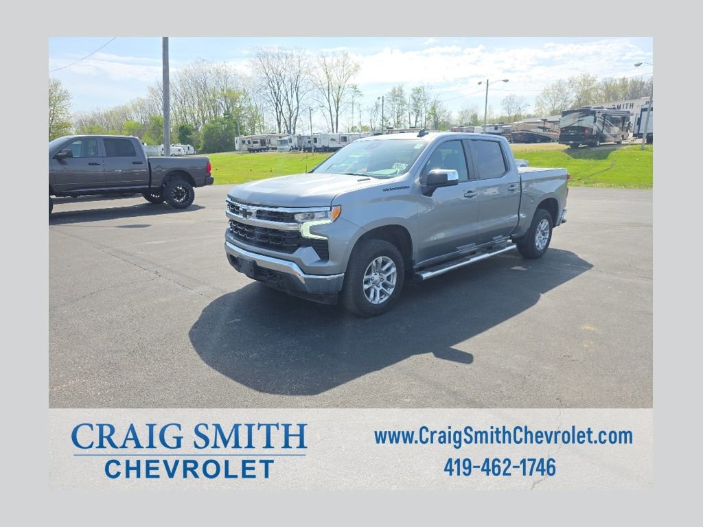 Used 2024 Chevrolet Silverado 1500 LT w/ Convenience Package II AWD/4WD image 1