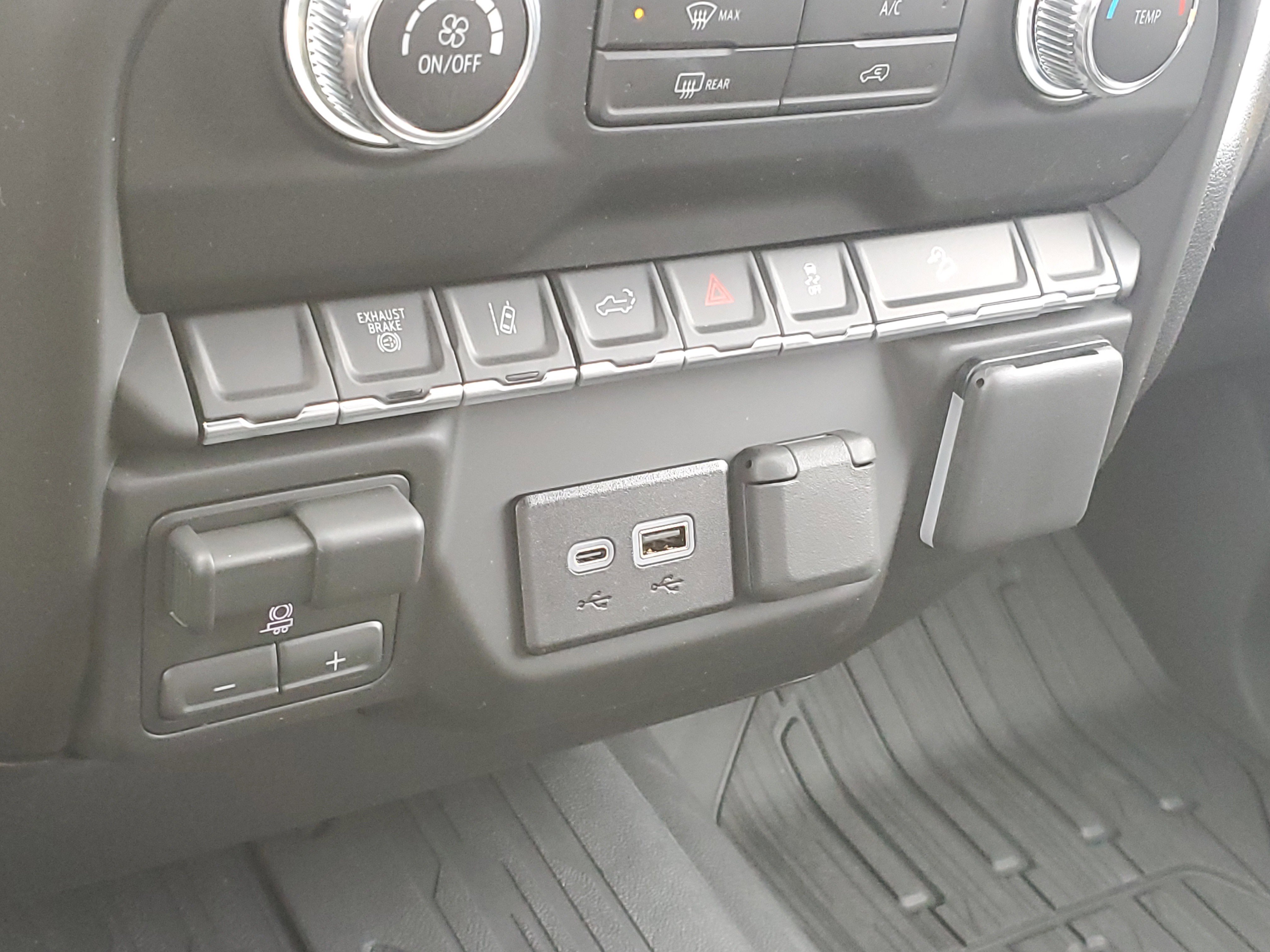 New 2026 GMC Sierra 2500 Pro w/ Convenience Package image 22