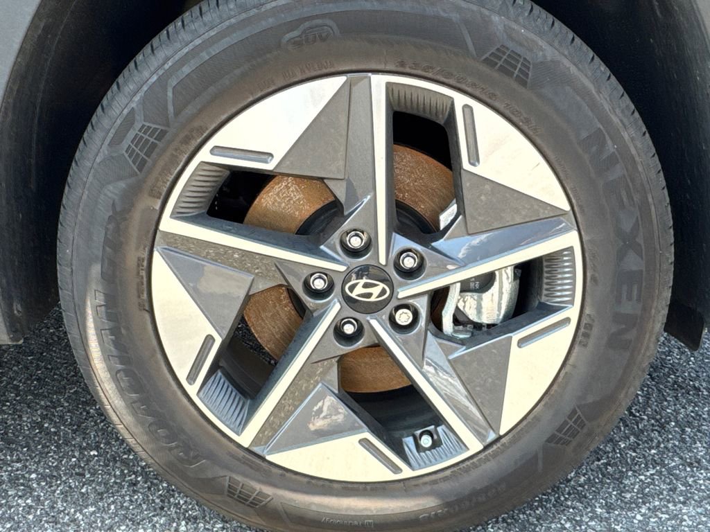 Certified 2025 Hyundai Tucson SEL image 12