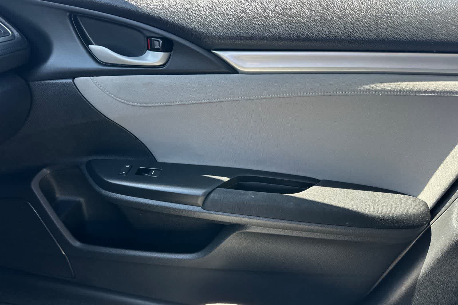 Used 2018 Honda Civic EX image 20