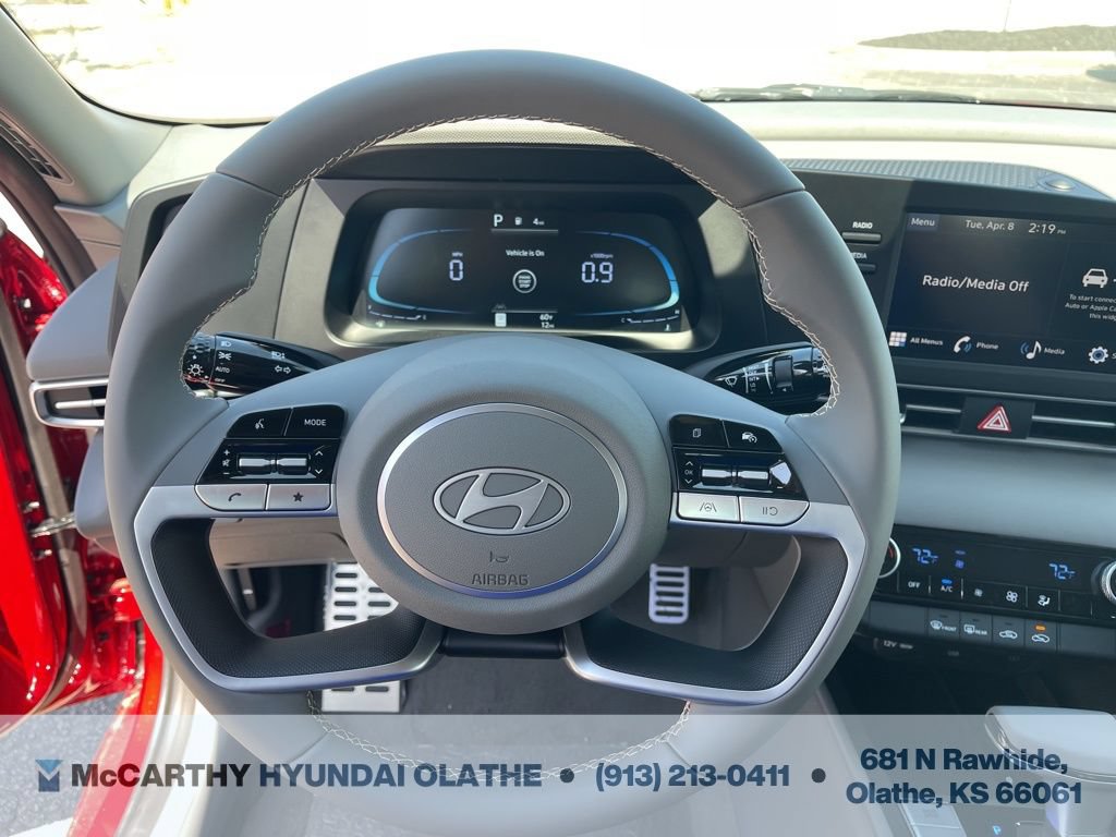 Used 2025 Hyundai Elantra Sport FWD image 6