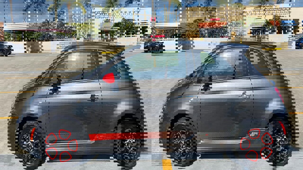 Used 2018 FIAT 500 e w/ Esport Package image 2