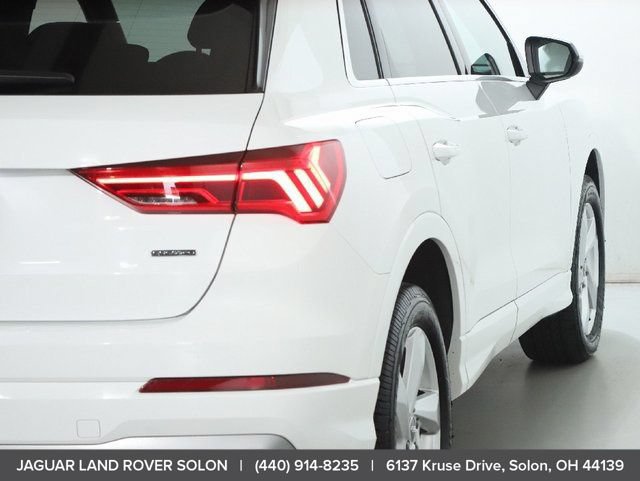 Used 2020 Audi Q3 2.0T Premium AWD/4WD image 8
