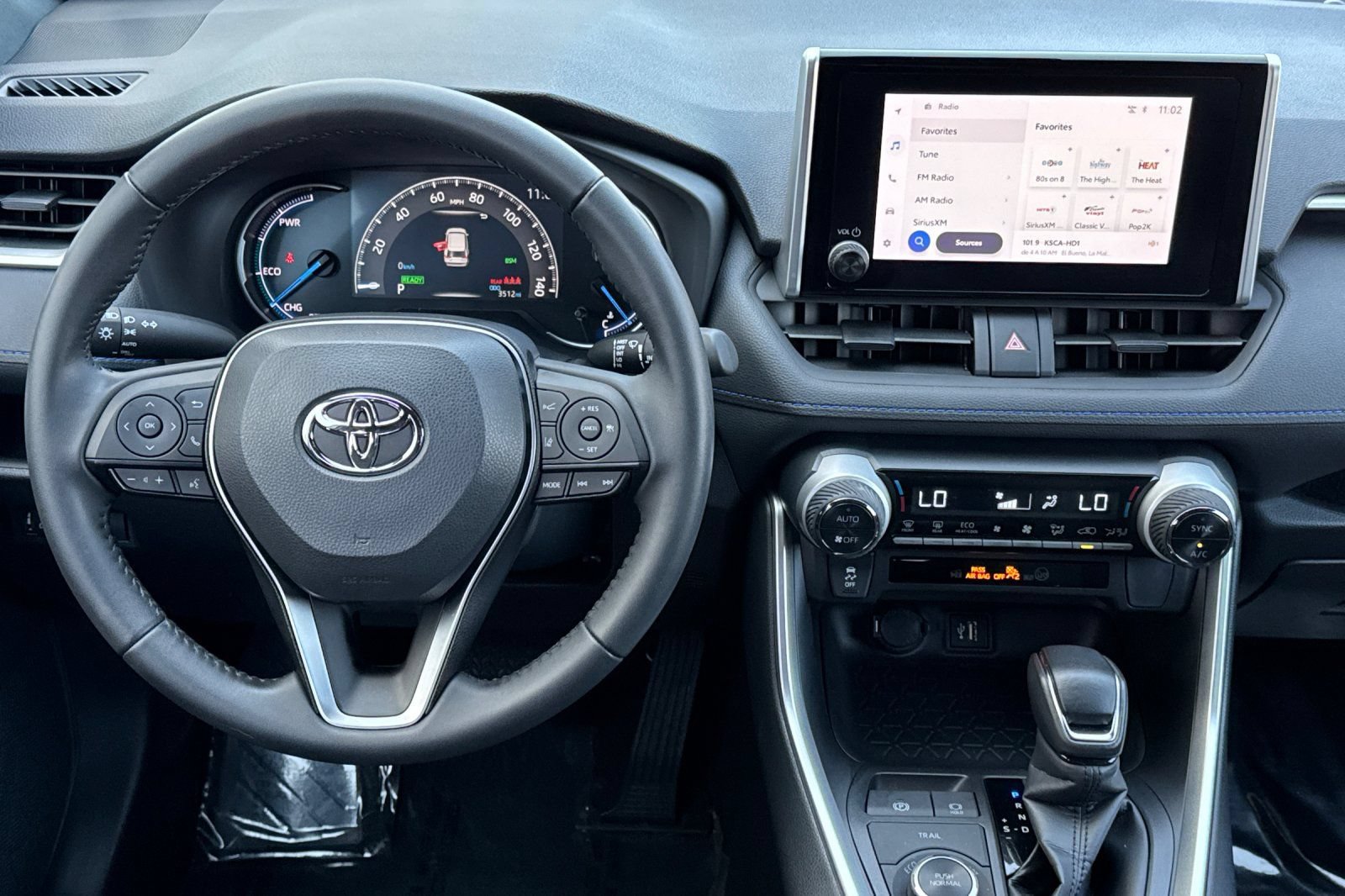 Certified 2025 Toyota RAV4 SE AWD/4WD image 20