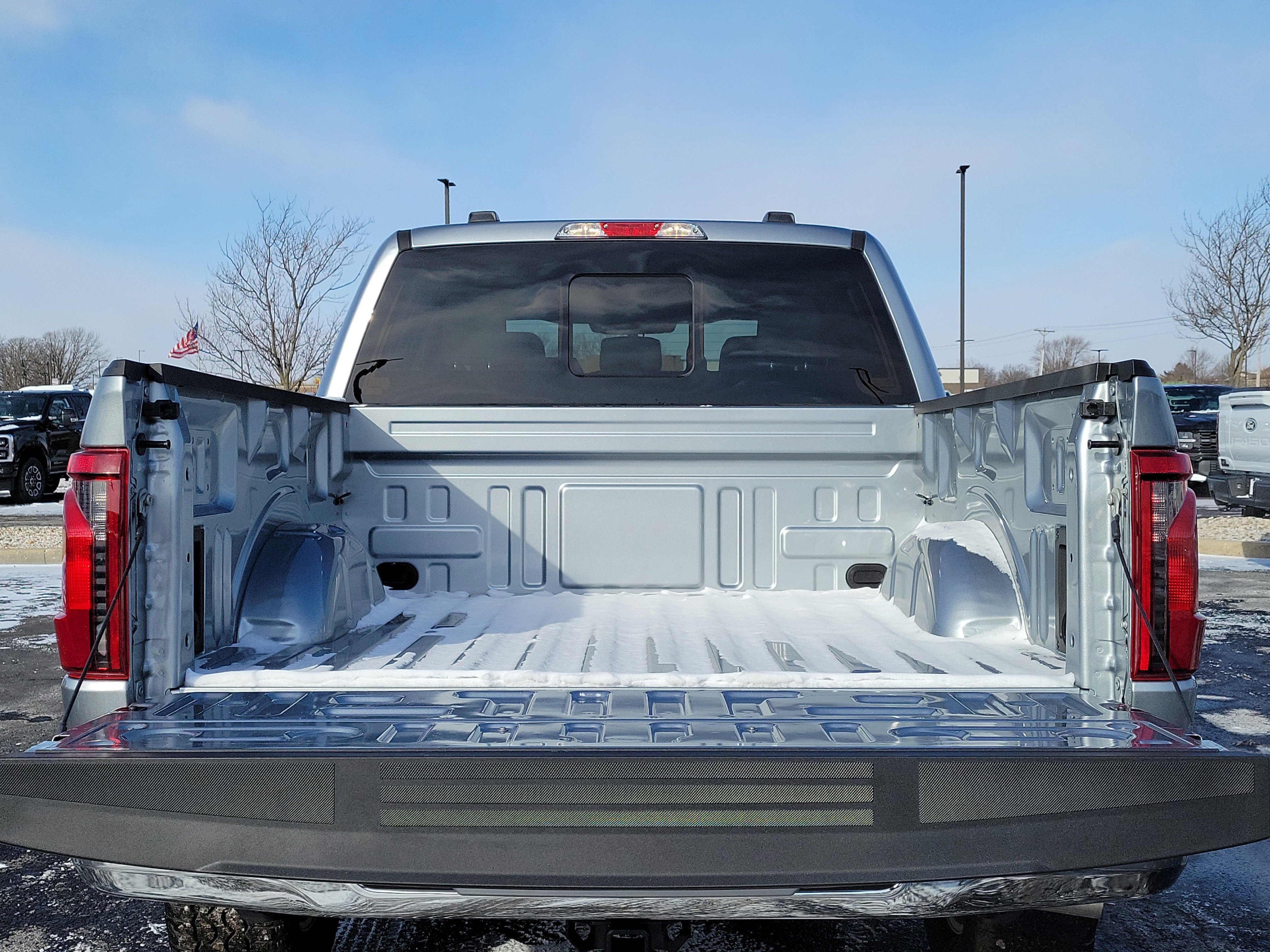 New 2026 Ford F150 XLT w/ Equipment Group 302A MID image 8