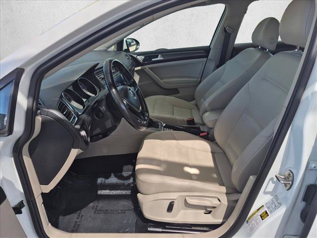 Used 2019 Volkswagen Golf SE FWD image 15