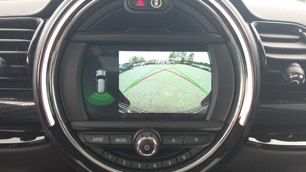 Used 2021 MINI Cooper Clubman S w/ Signature Upholstery Package FWD image 19