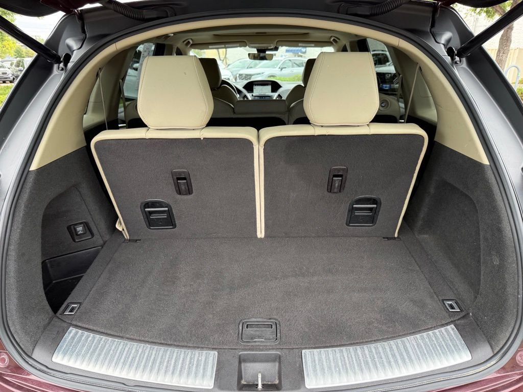 Used 2016 Acura MDX w/ Technology Package AWD/4WD image 14