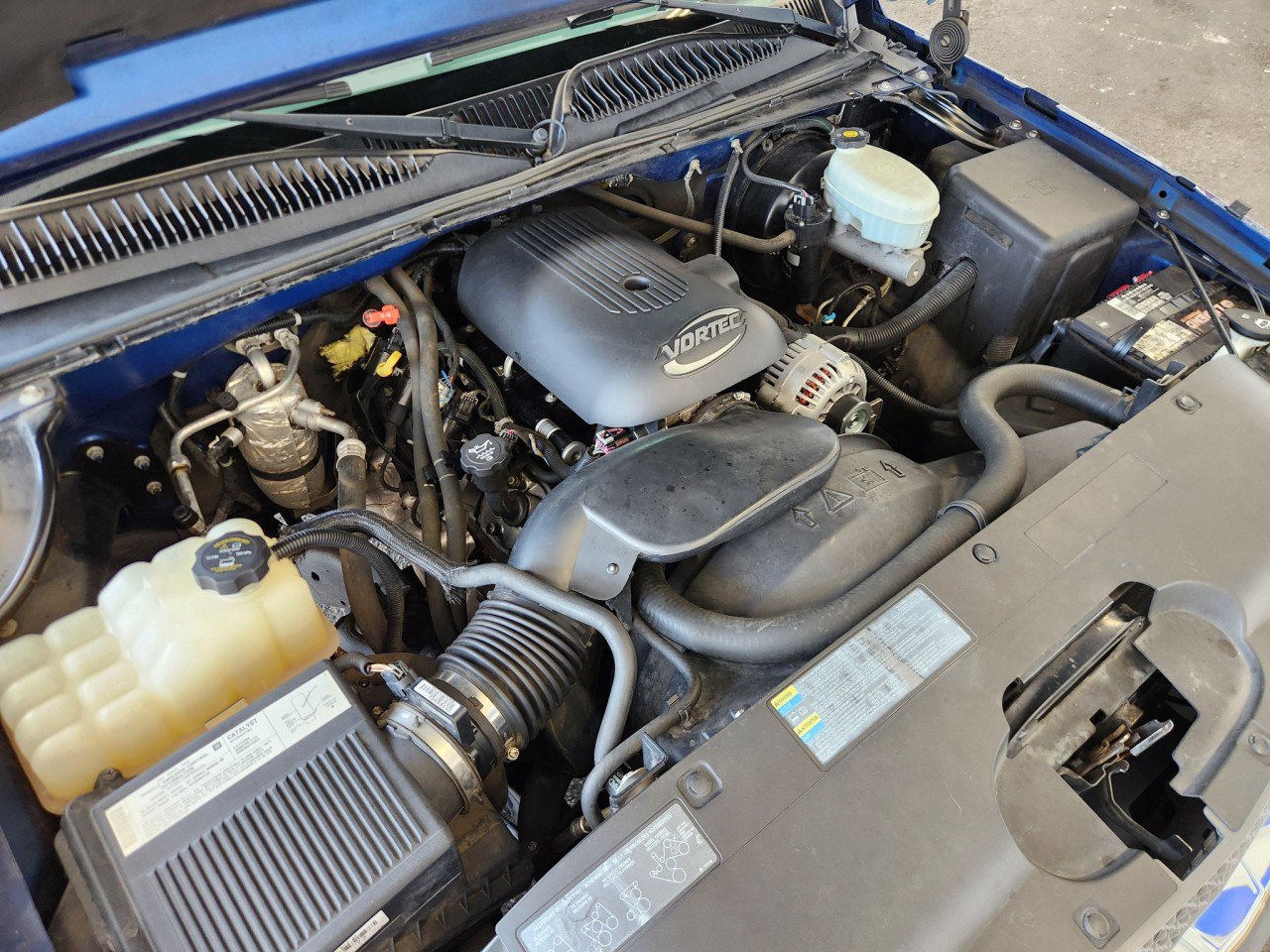 Used 2004 Chevrolet Silverado 1500 LS AWD/4WD image 14