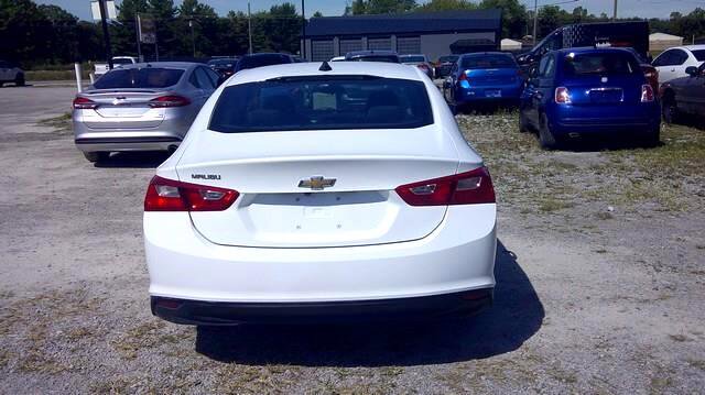 Used 2017 Chevrolet Malibu LS image 4