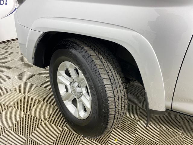 Certified 2018 Toyota 4Runner SR5 Premium AWD/4WD image 23