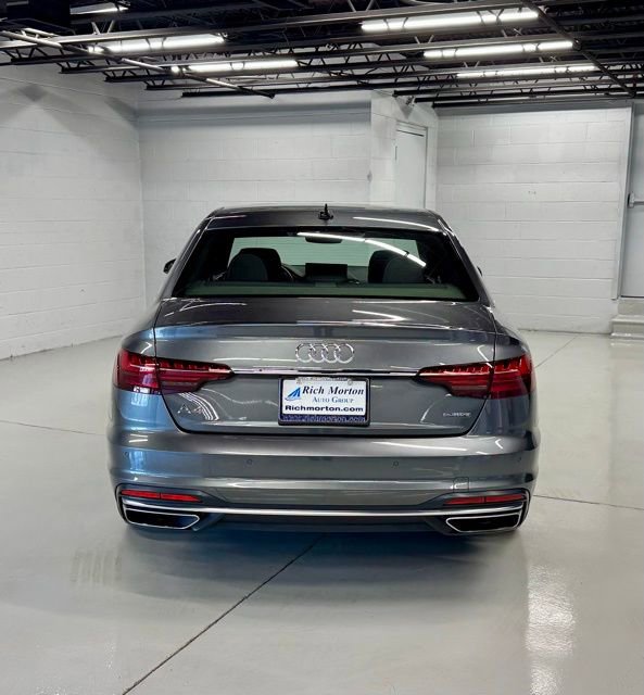 Used 2021 Audi A4 2.0T Premium w/ Convenience Package image 4