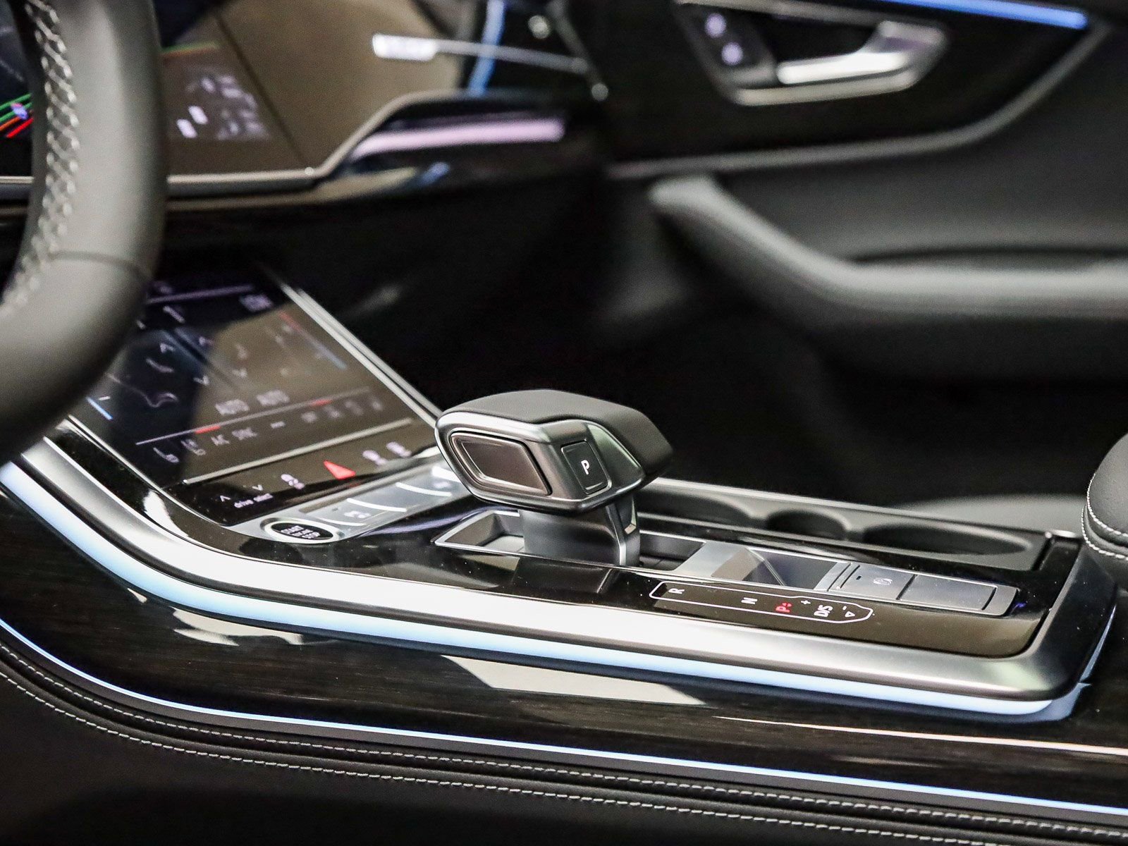 New 2026 Audi Q7 3.0T Premium Plus AWD/4WD image 26