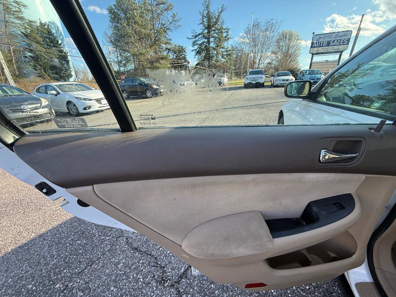 Used 2006 Honda Accord VP image 17