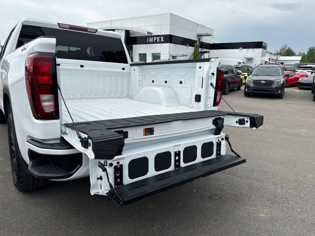 Used 2025 GMC Sierra 1500 Elevation AWD/4WD image 31