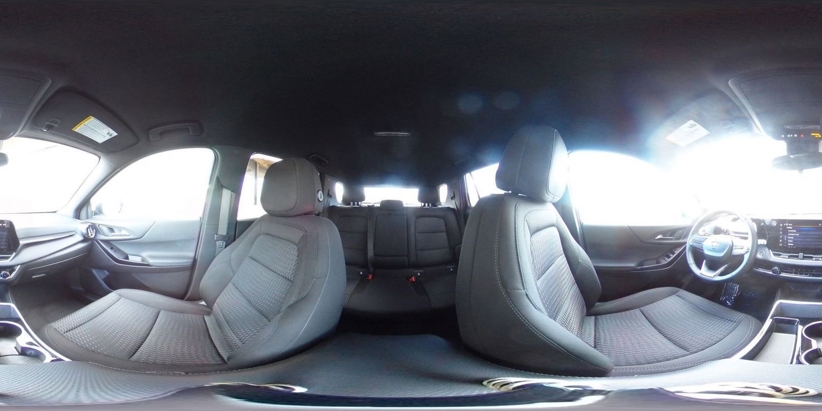 Used 2025 Chevrolet Equinox LT image 42