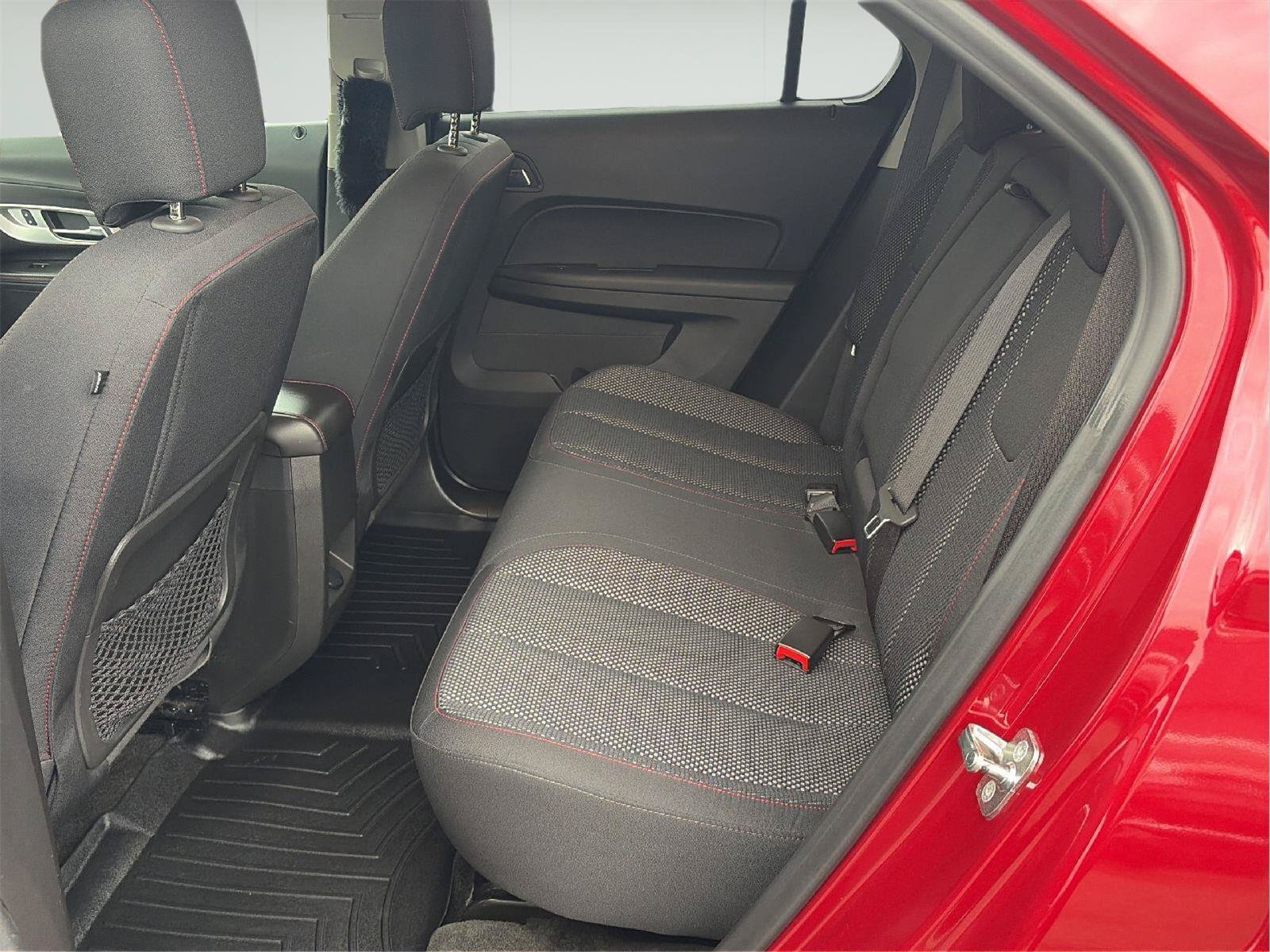 Used 2015 Chevrolet Equinox LT w/ Driver Convenience Package FWD image 13