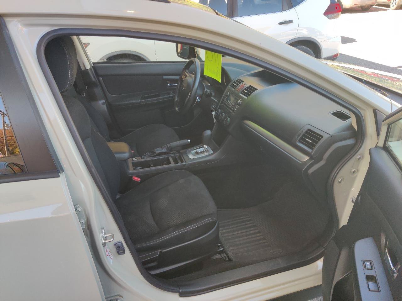 Used 2014 Subaru Crosstrek 2.0i Premium AWD/4WD image 16