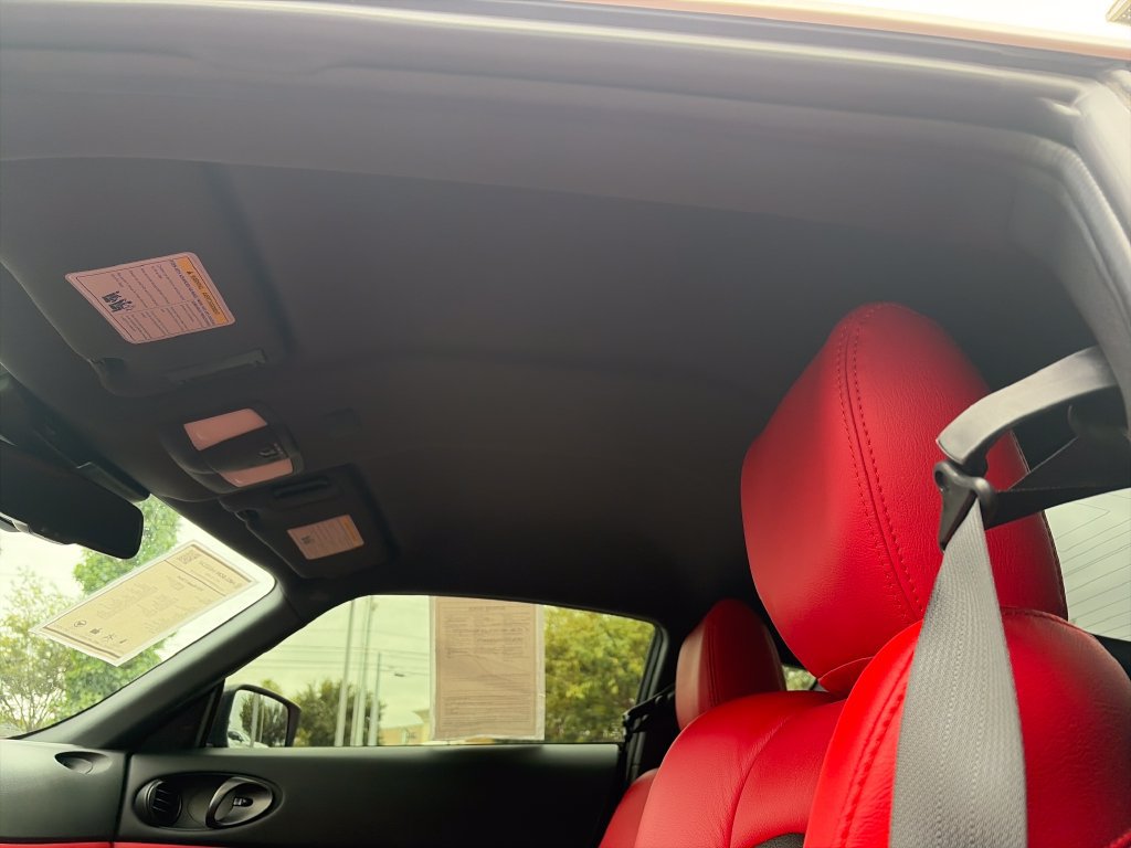 Used 2025 Nissan Z Sport w/ Floor Mat Package RWD image 16