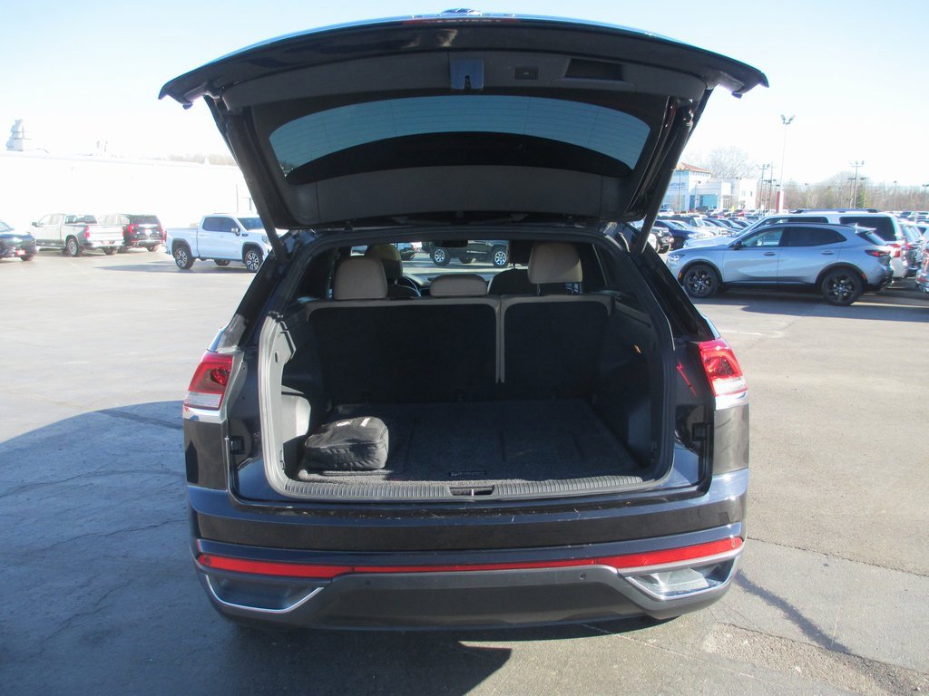 Used 2020 Volkswagen Atlas Cross Sport SEL image 7