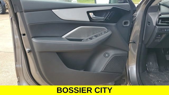 Used 2023 Acura MDX FWD w/ Technology Package image 38