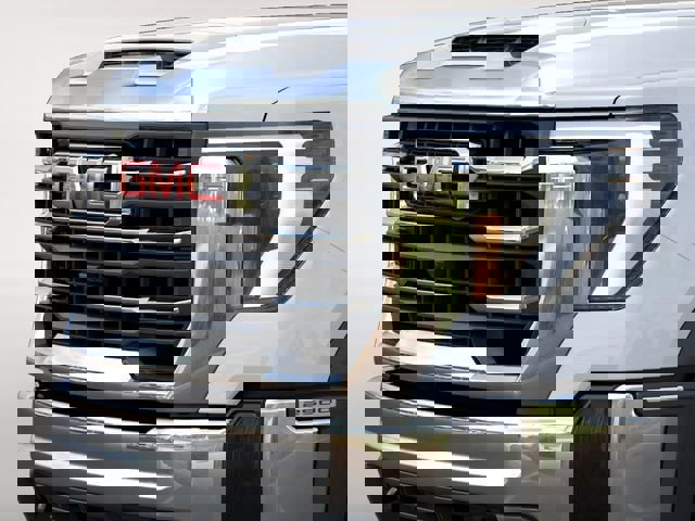 New 2026 GMC Sierra 2500 SLE w/ SLE Value Package; image 13
