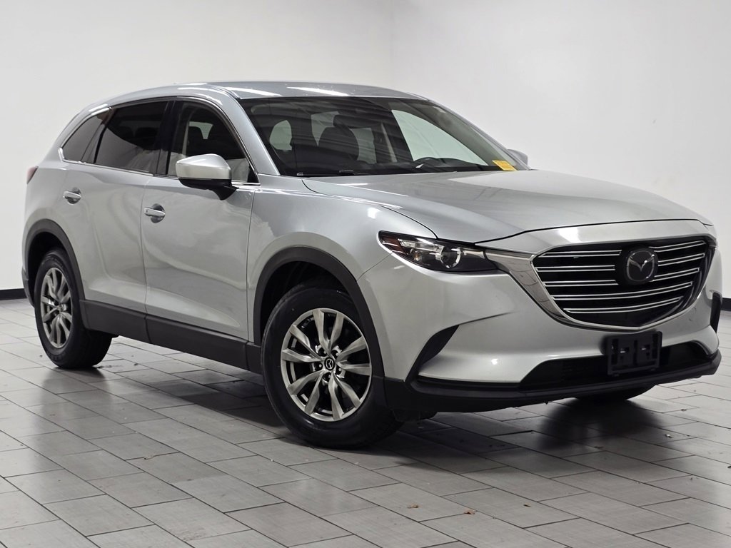 Used 2018 MAZDA CX-9 Touring image 2