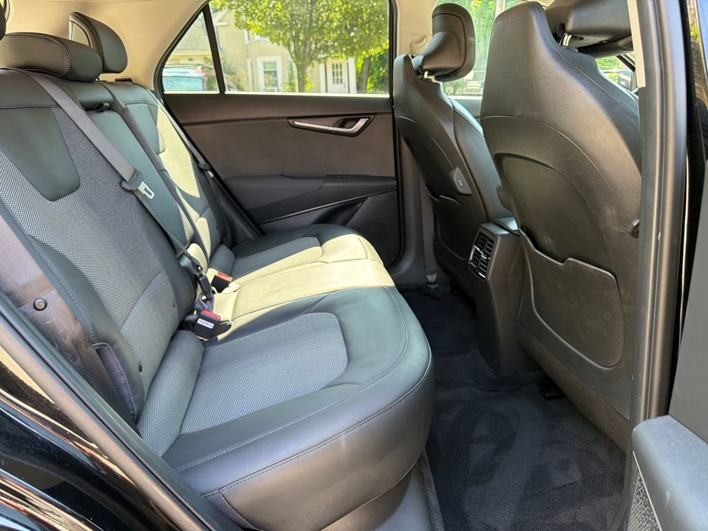 Certified 2023 Kia Niro Wind w/ Wind Preserve Package FWD image 25