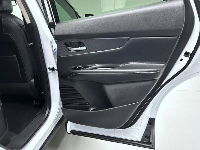 Certified 2025 Nissan Murano SV AWD/4WD image 17