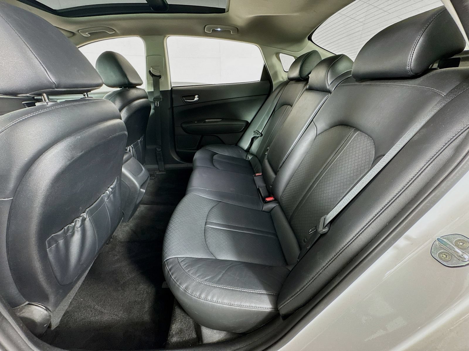 Used 2020 Kia Optima SE FWD image 18