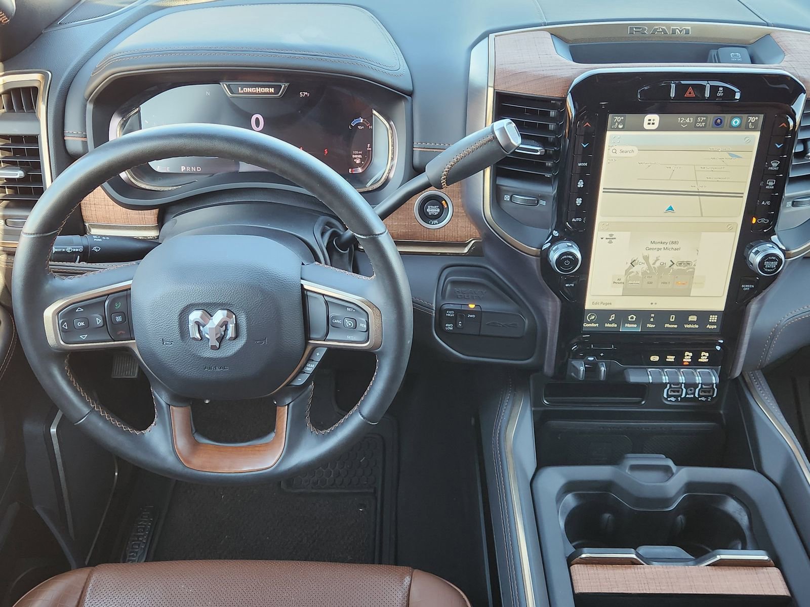 Used 2024 RAM 3500 Limited image 30