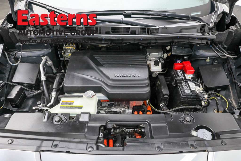 Used 2023 Nissan Leaf S image 7